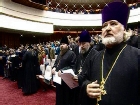 Na spotkaniu w Moskwie diecezjalnego duchowieństwa, aby złożyć hołd pomordowanym kapłan w regionie Twer