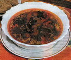 Zuppa di Kharcho con funghi
