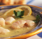 Sopa de pescado con albóndigas