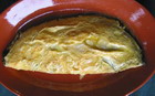 Tortilla con salsa de queso cottage